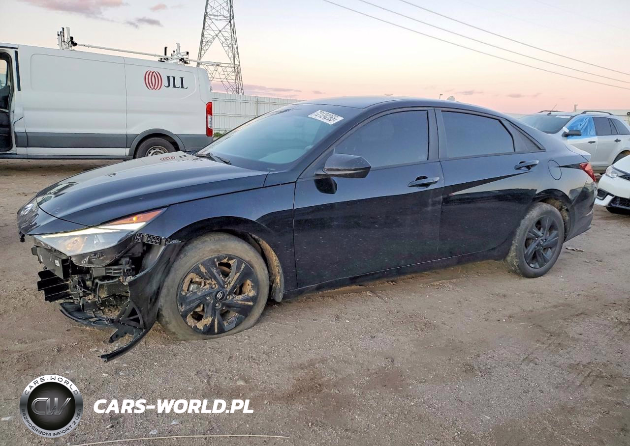 2023 Hyundai Elantra Sel