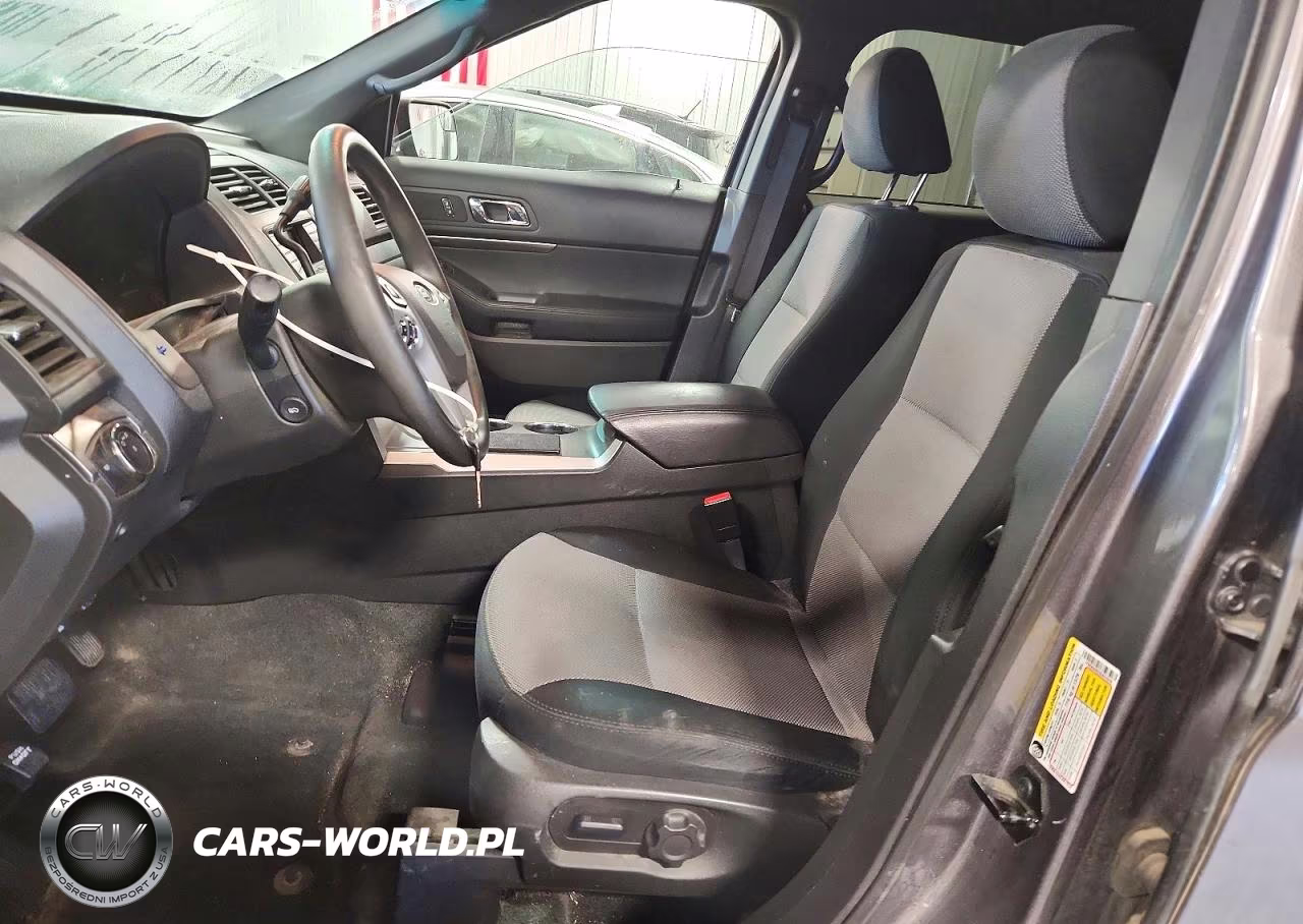 2014 Ford Explorer Police Interceptor VIN:1FM5K8AR2EGB54649 - 7