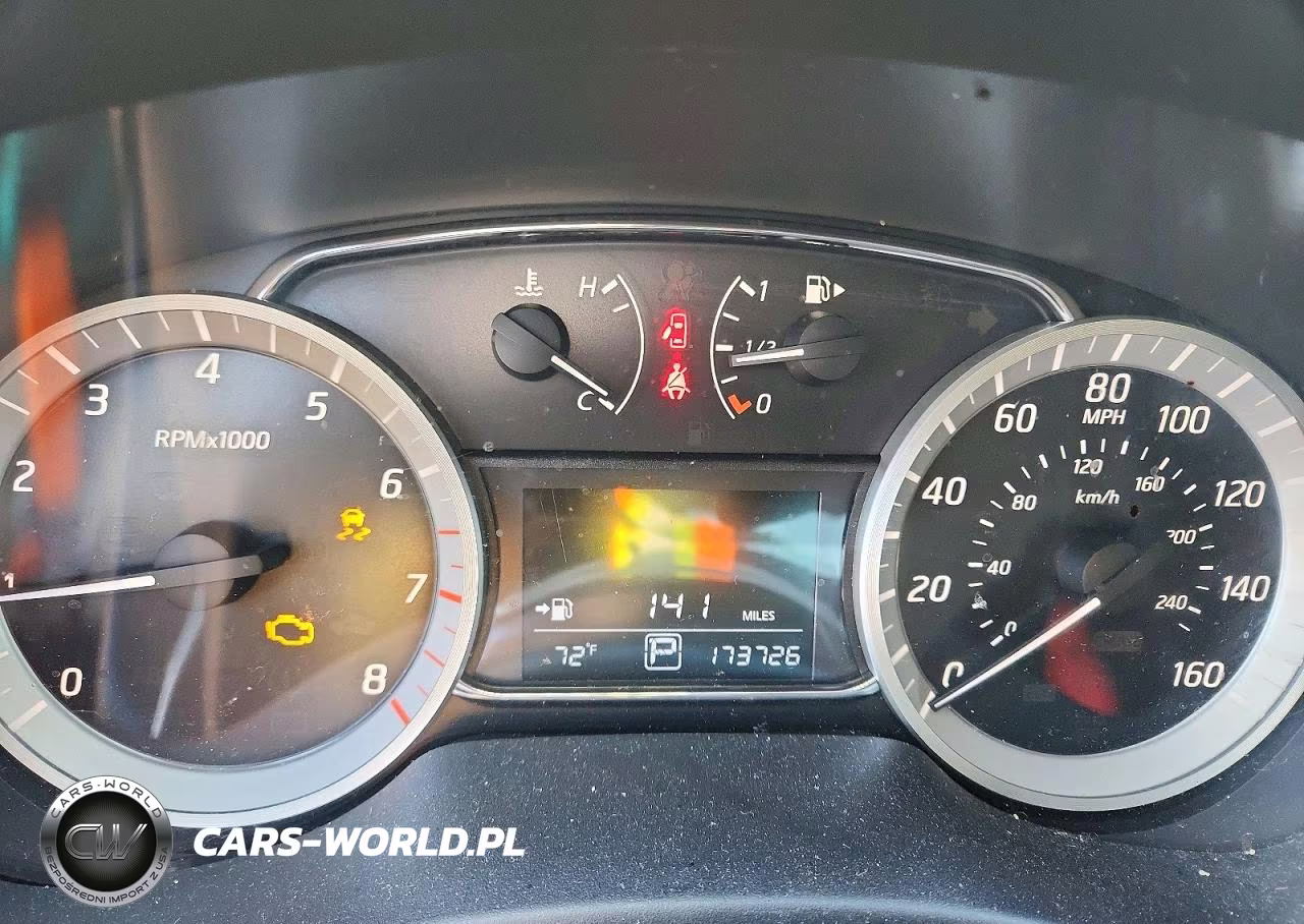 2015 Nissan Sentra Sl VIN:3N1AB7AP2FY301485 - 9