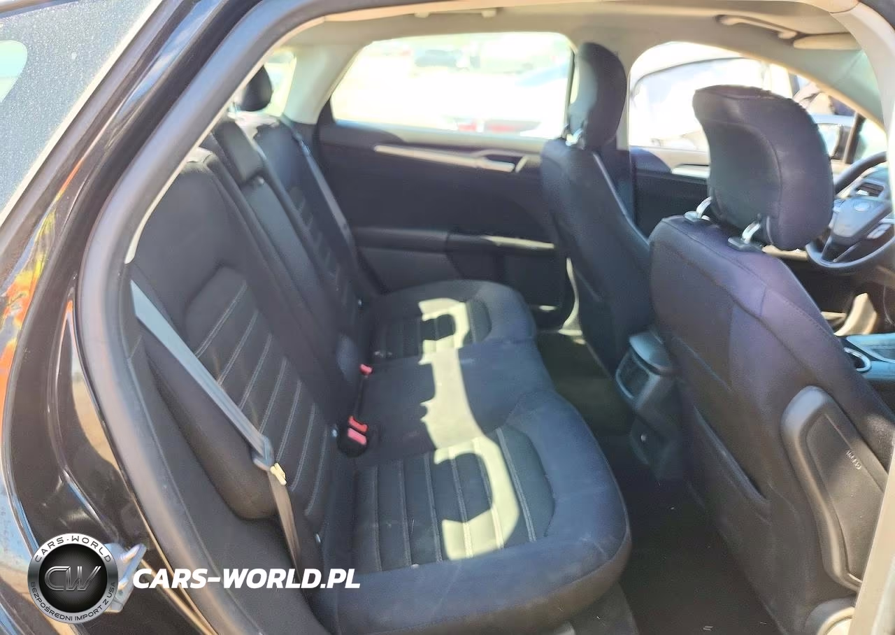 2014 Ford Fusion Se VIN:1FA6P0H71E5383406 - 10