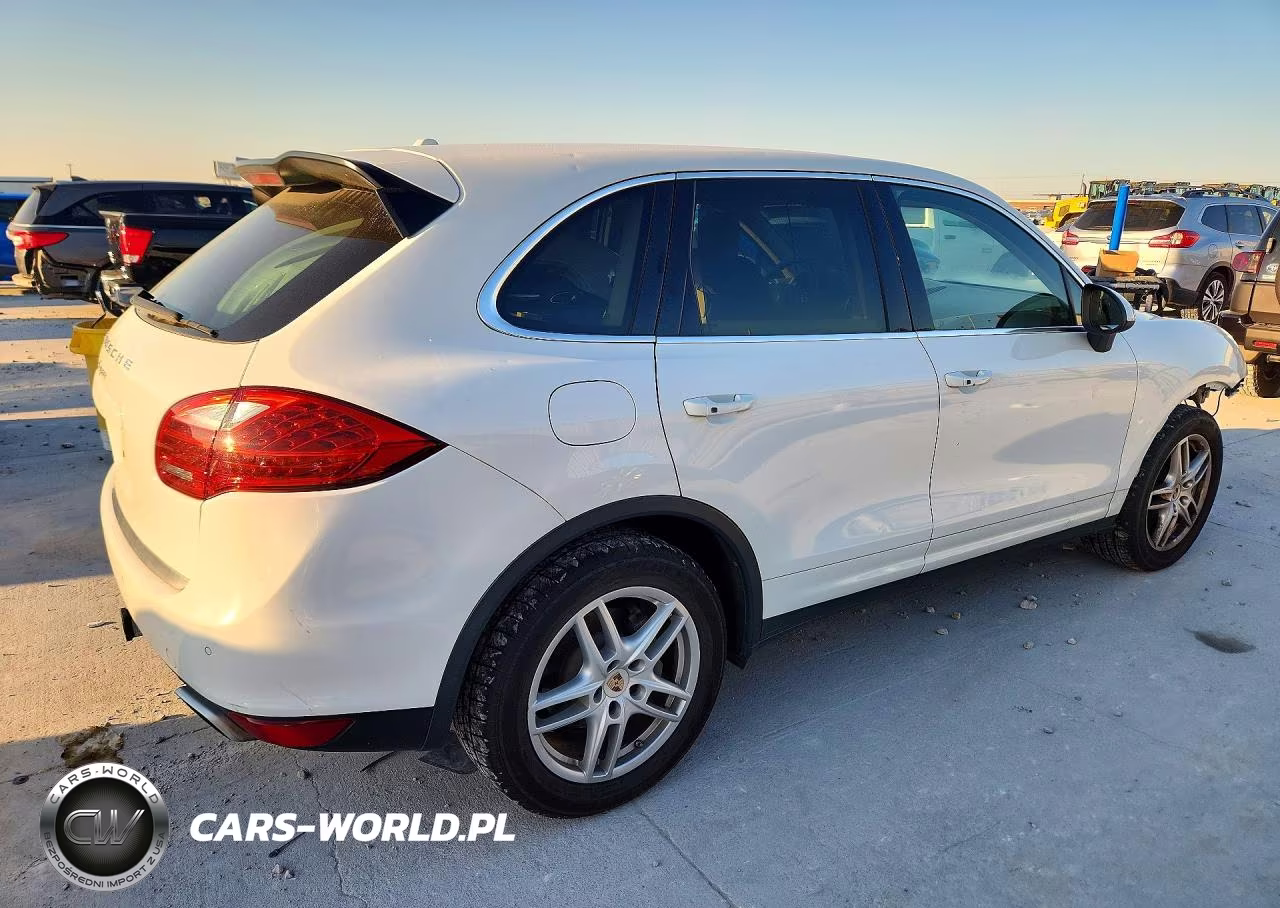 2014 Porsche Cayenne VIN:WP1AA2A25ELA01310 - 3