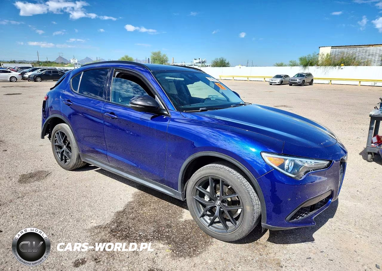 2021 Alfa Romeo Stelvio Sport VIN:ZASPAJAN7M7D02773 - 4
