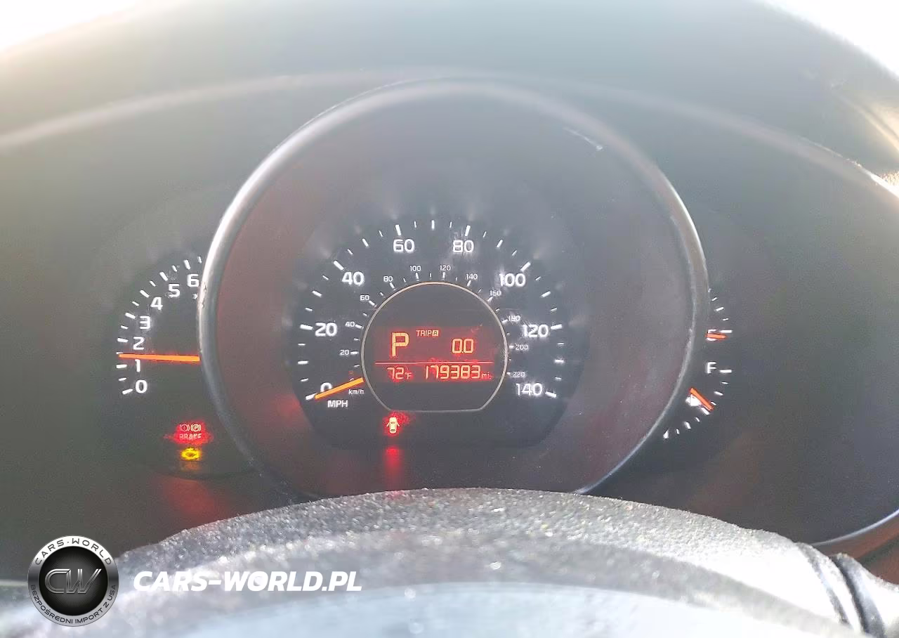 2014 Kia Soul VIN:KNDJP3A59E7066685 - 9