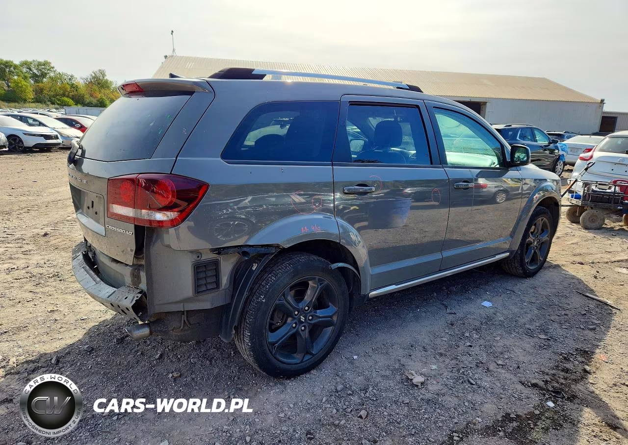 2019 Dodge Journey Crossroad VIN:3C4PDDGG9KT759295 - 3