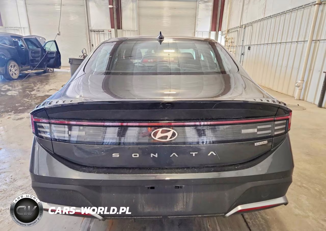 2026 Hyundai Sonata Hybrid Blue VIN:KMHL24JJ8TA183597 - 6