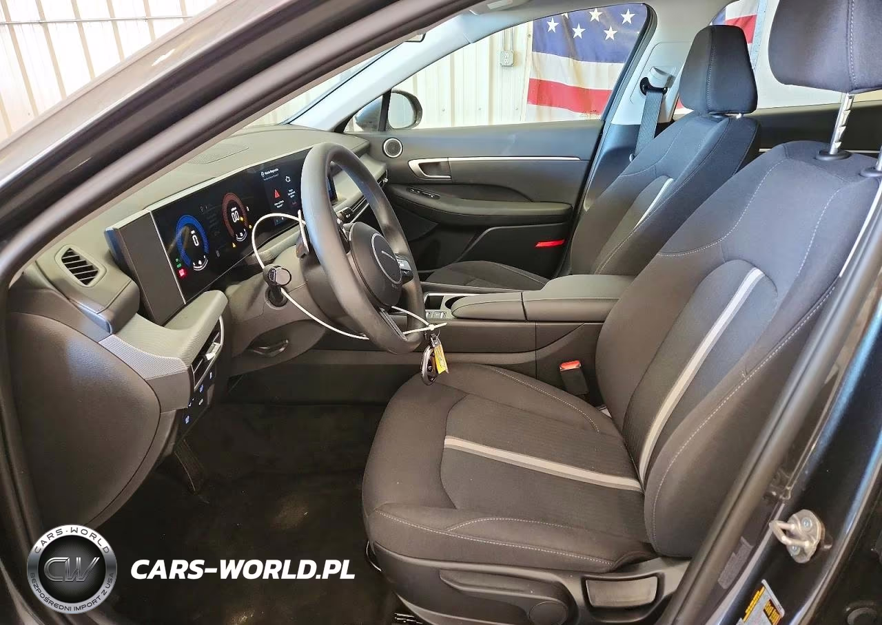 2026 Hyundai Sonata Hybrid Blue VIN:KMHL24JJ8TA183597 - 7