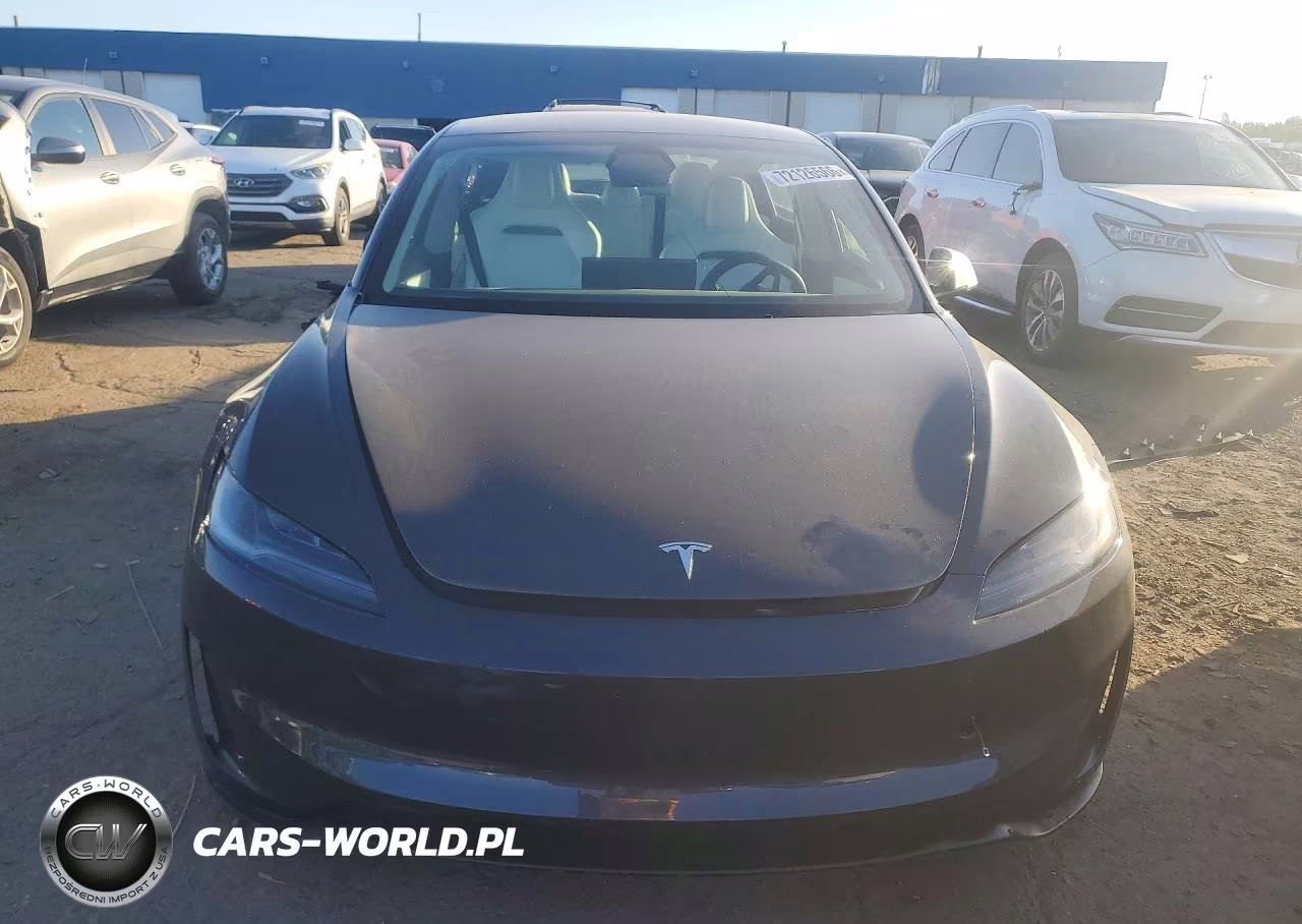 2025 Tesla Model 3 VIN:5YJ3E1ET0SF926510 - 5