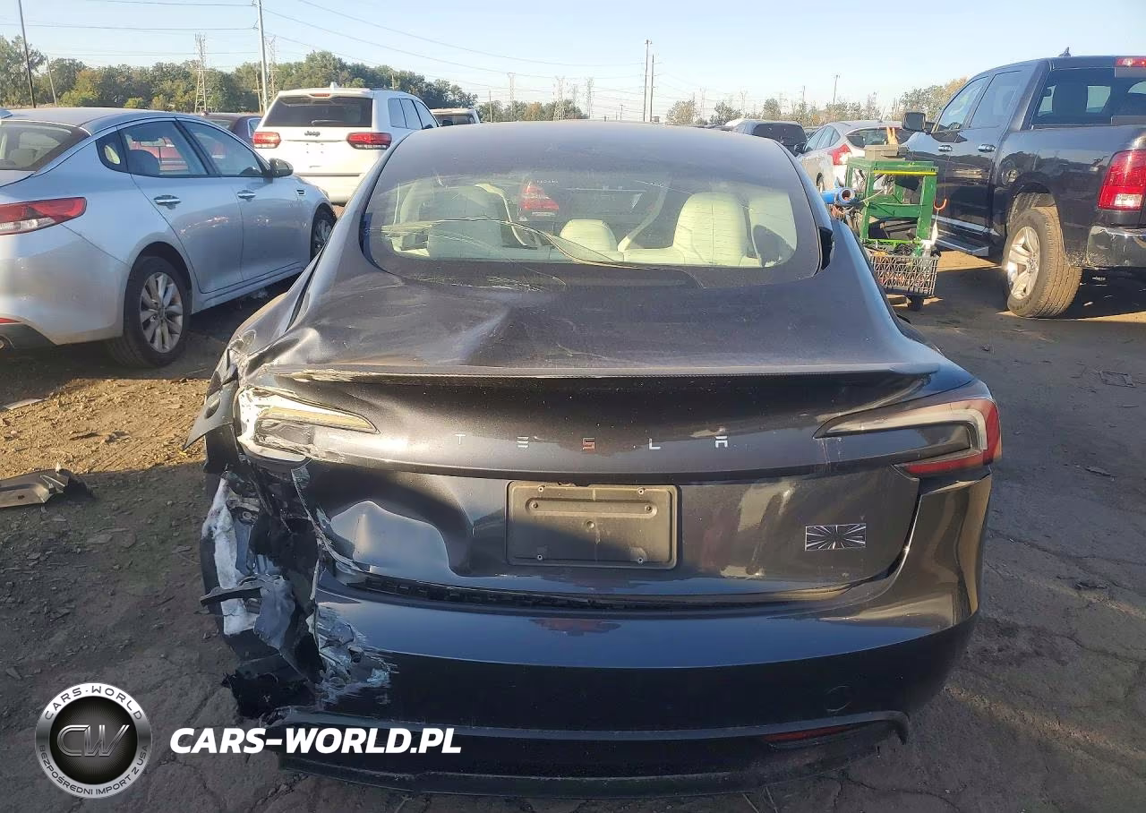 2025 Tesla Model 3 VIN:5YJ3E1ET0SF926510 - 6