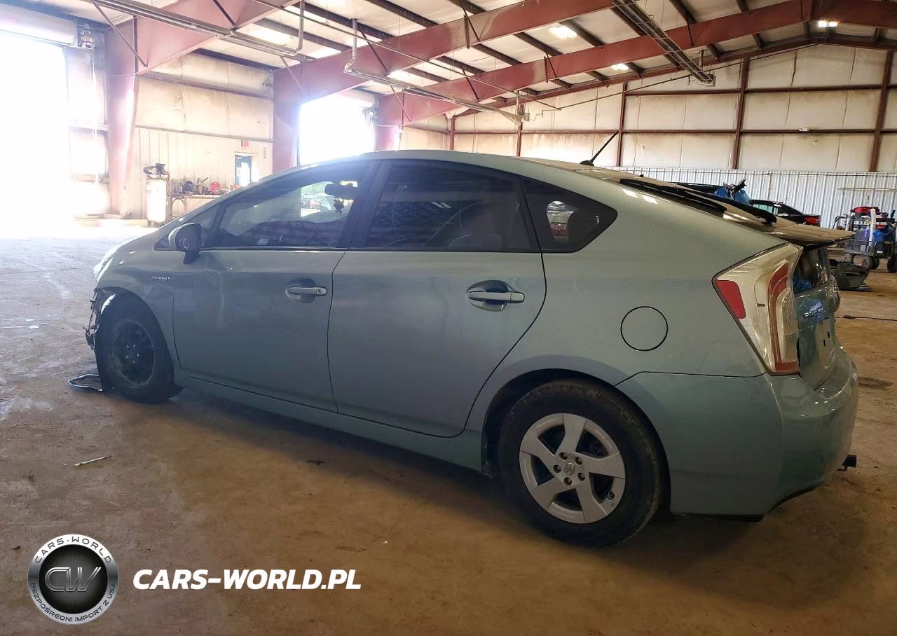 2014 Toyota Prius Two VIN:JTDKN3DU5E1849695 - 2