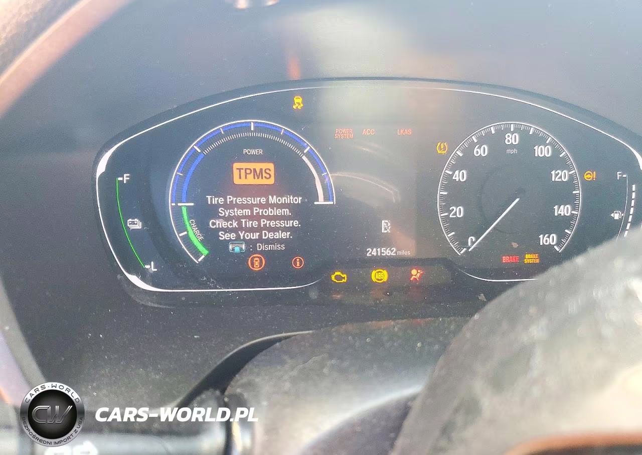2019 Honda Insight Touring VIN:19XZE4F92KE001084 - 9