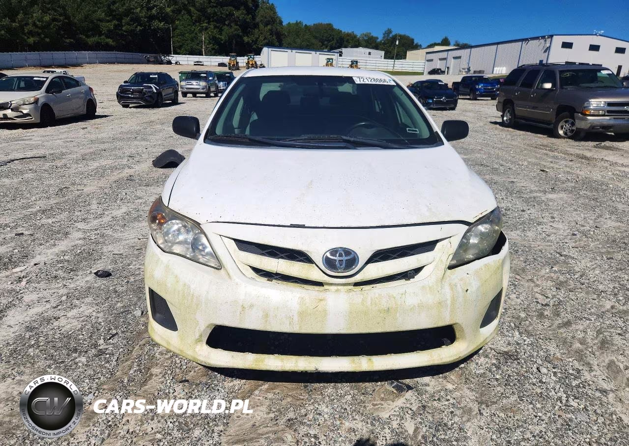 2011 Toyota Corolla Base VIN:2T1BU4EE7BC724060 - 5