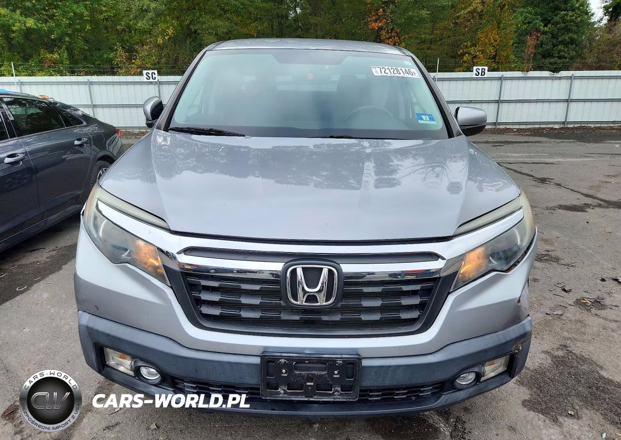 2018 Honda Ridgeline Rtl VIN:5FPYK3F53JB008279 - 5