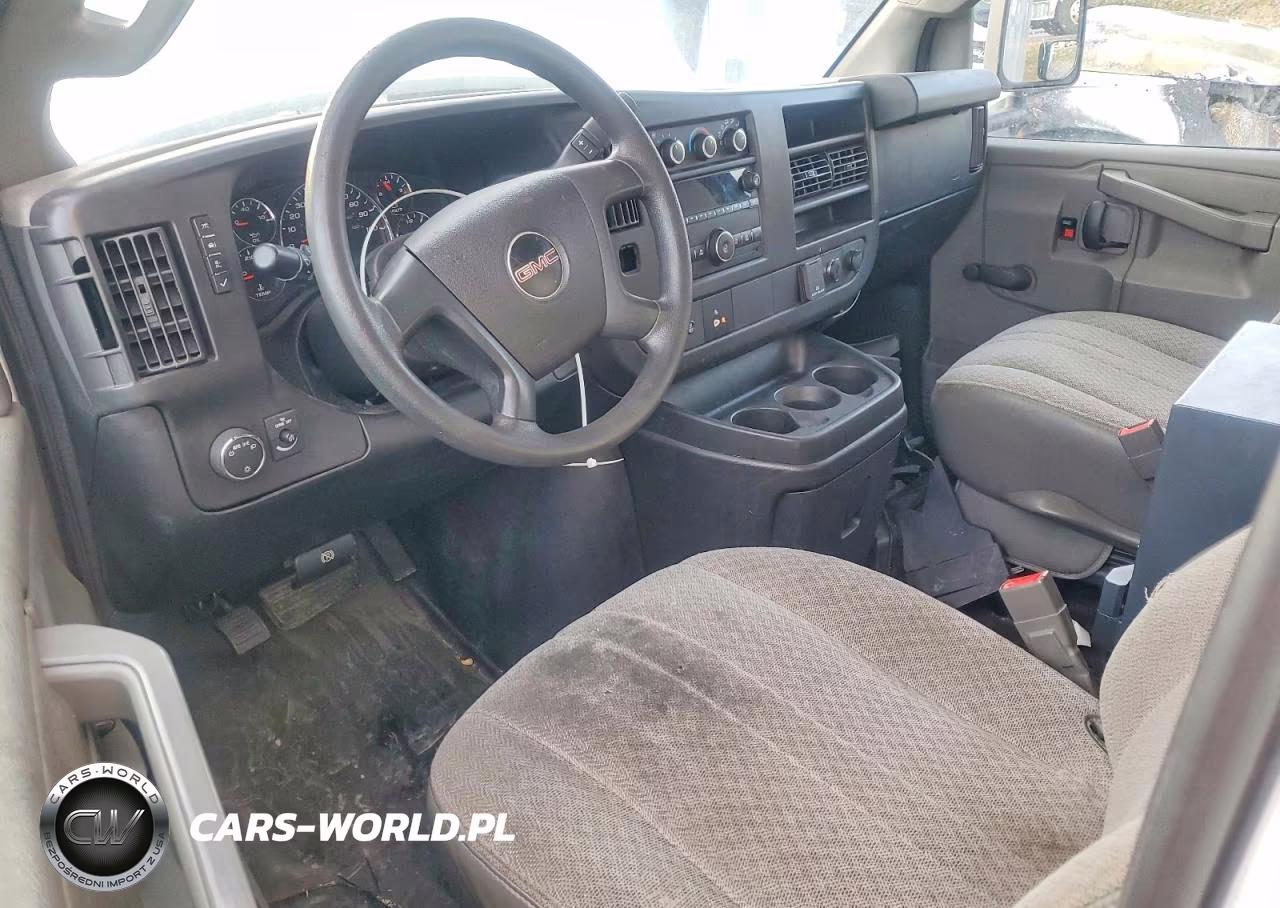2018 GMC Savana Box Truck VIN:7GZ37TCG9JN003814 - 8