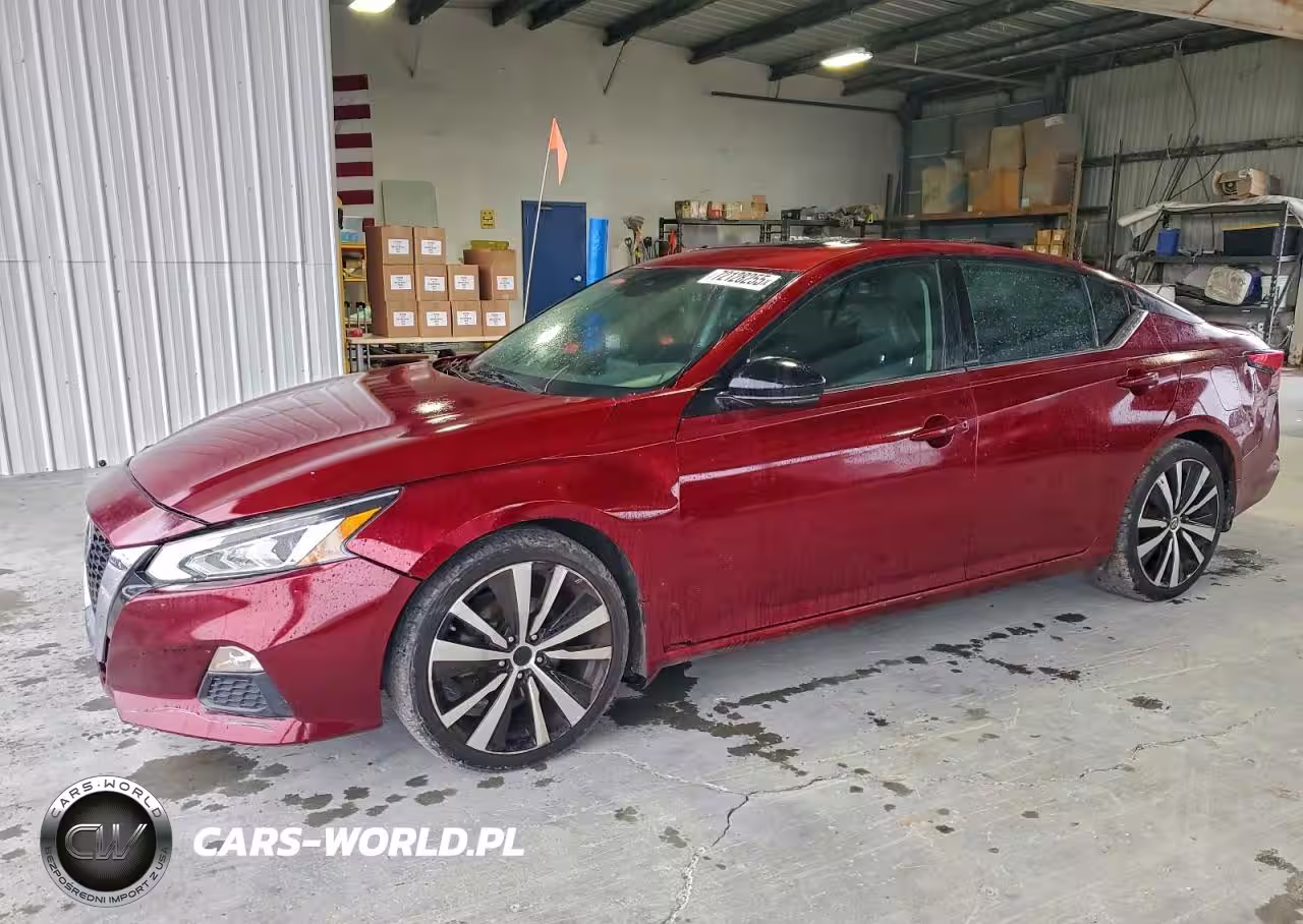 2020 Nissan Altima Sr