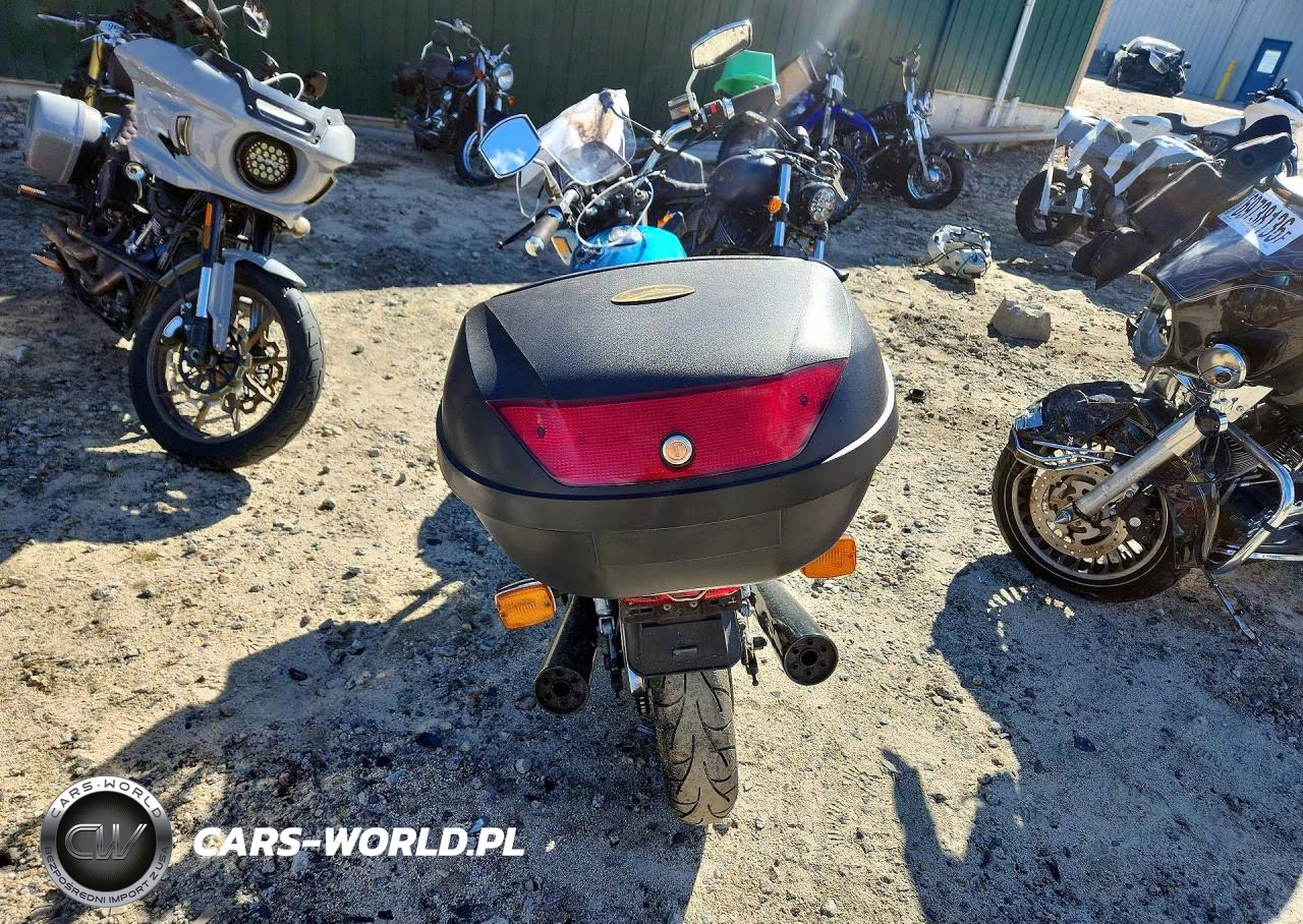 1981 Suzuki Gs1100 E VIN:JS1GU71A5B2100017 - 4