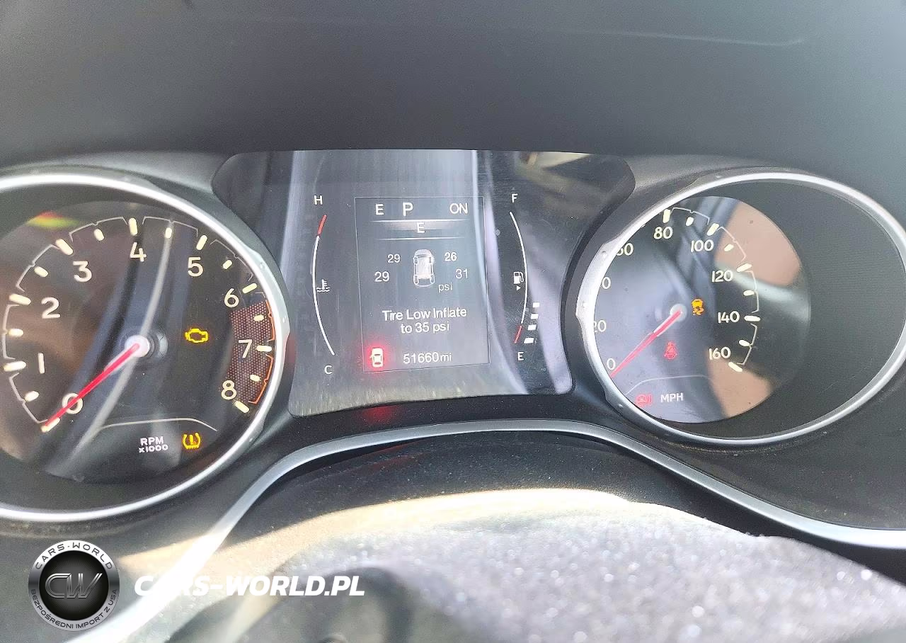 2020 Jeep Compass Latitude VIN:3C4NJDBB4LT131982 - 9