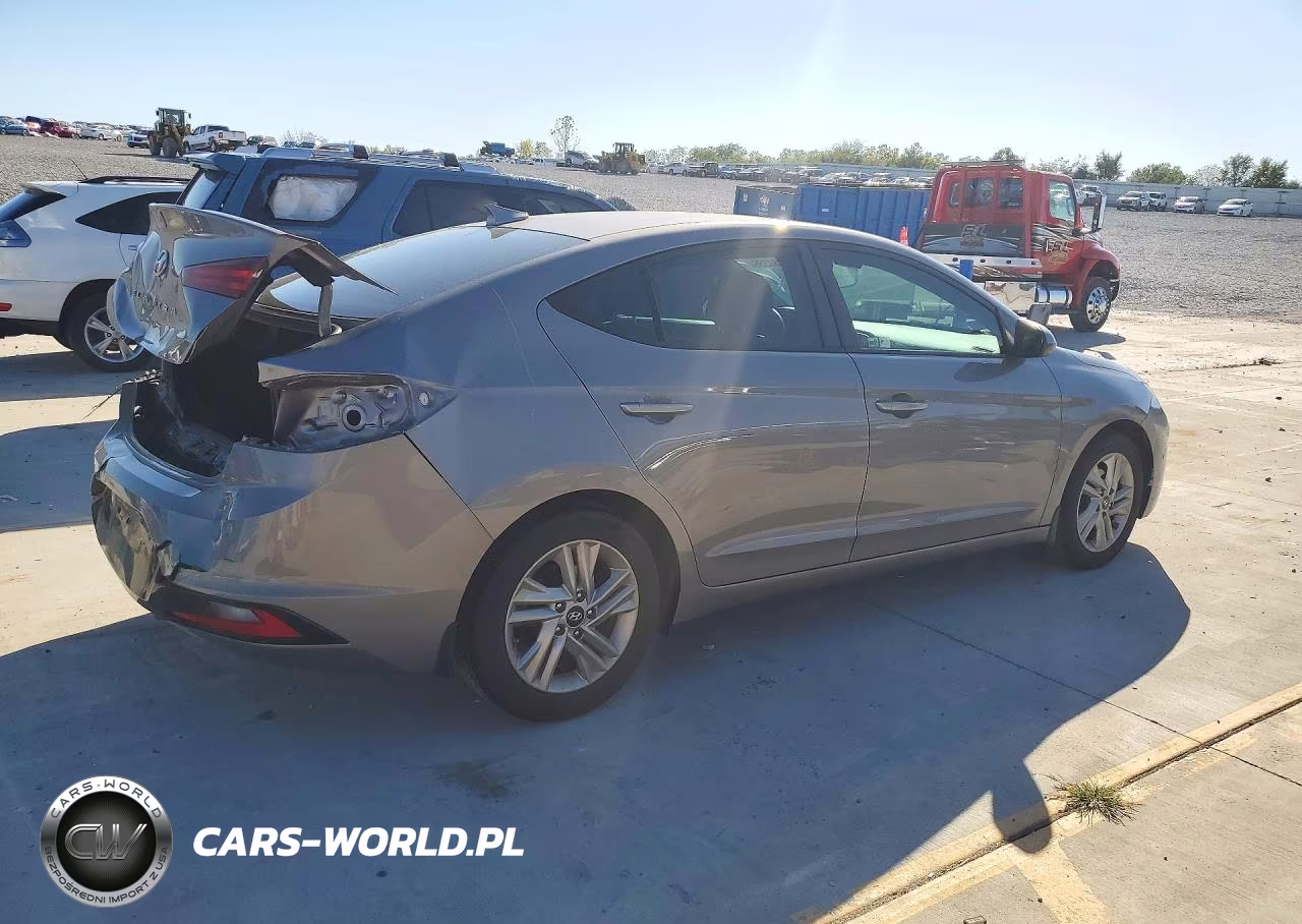 2020 Hyundai Elantra Sel VIN:KMHD84LF1LU105947 - 3