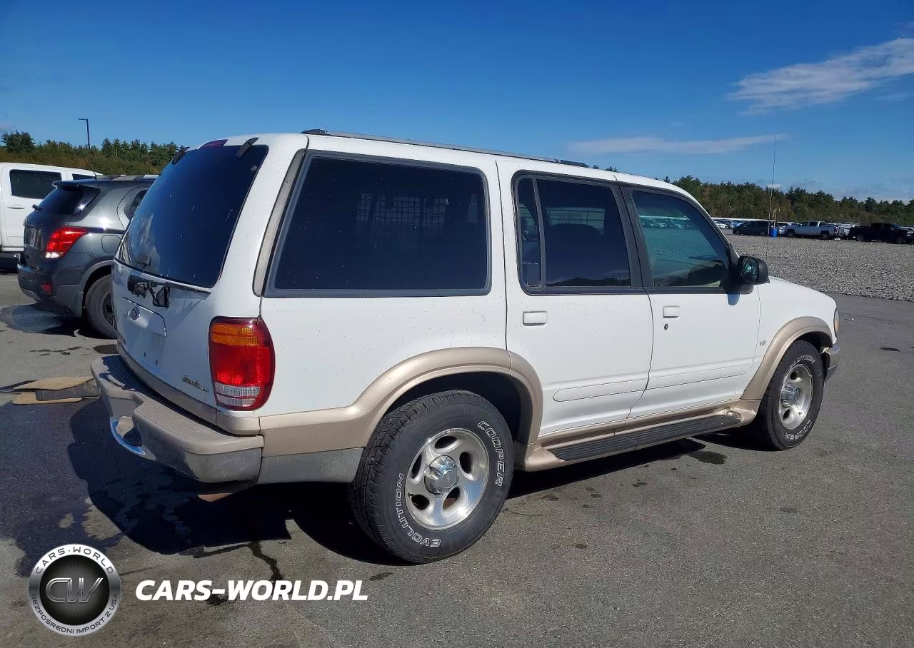 1999 Ford Explorer VIN:1FMDU32P7XZB40193 - 3