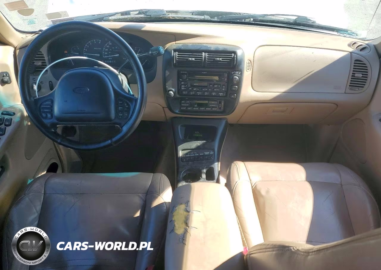 1999 Ford Explorer VIN:1FMDU32P7XZB40193 - 8