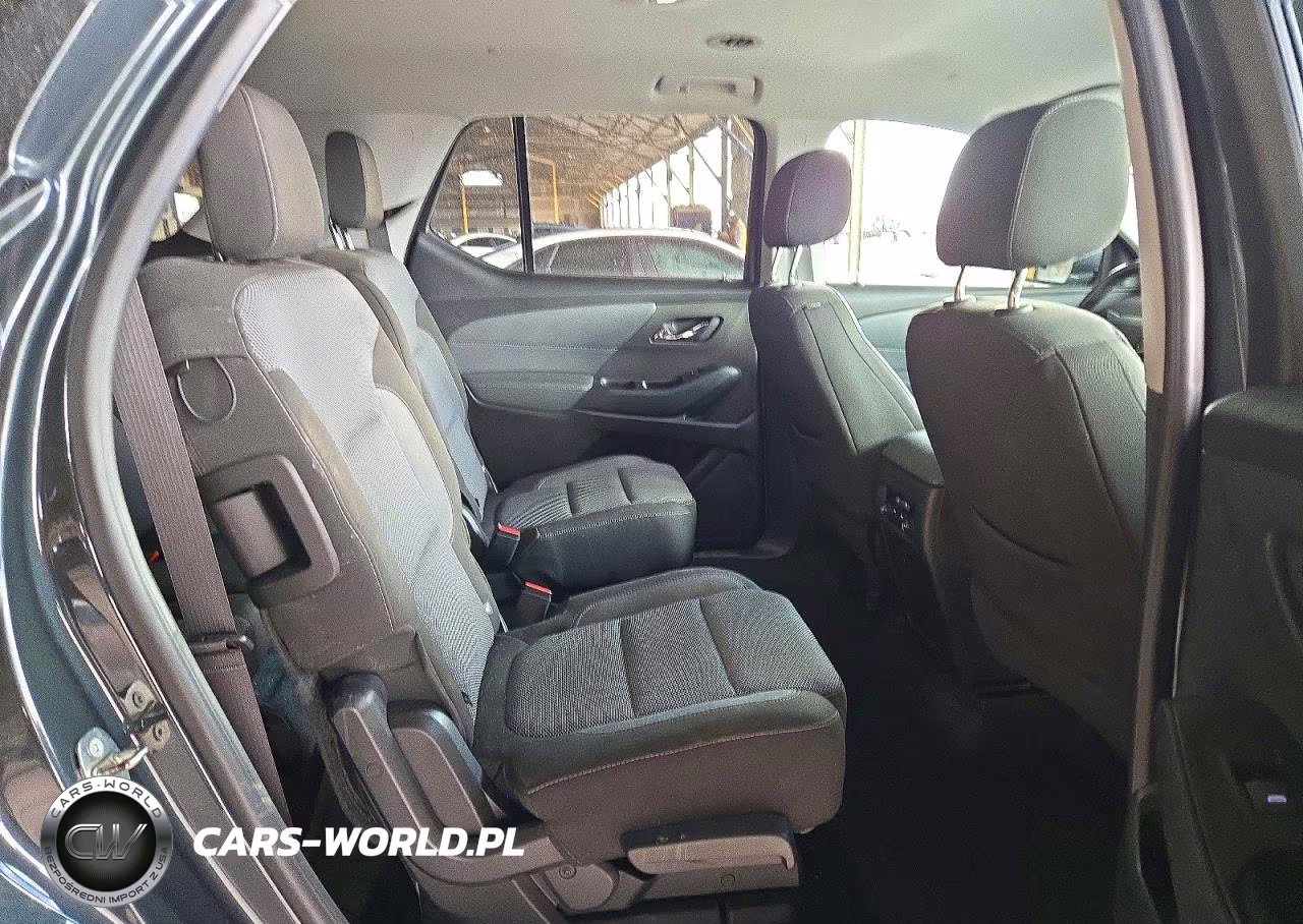 2018 Chevrolet Traverse Lt VIN:1GNEVGKW7JJ130233 - 11