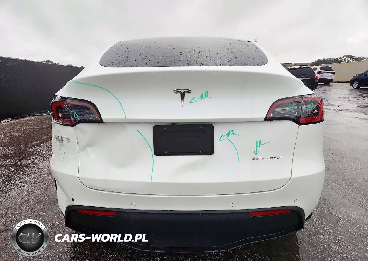 2021 Tesla Model Y VIN:5YJYGDEE4MF186983 - 6