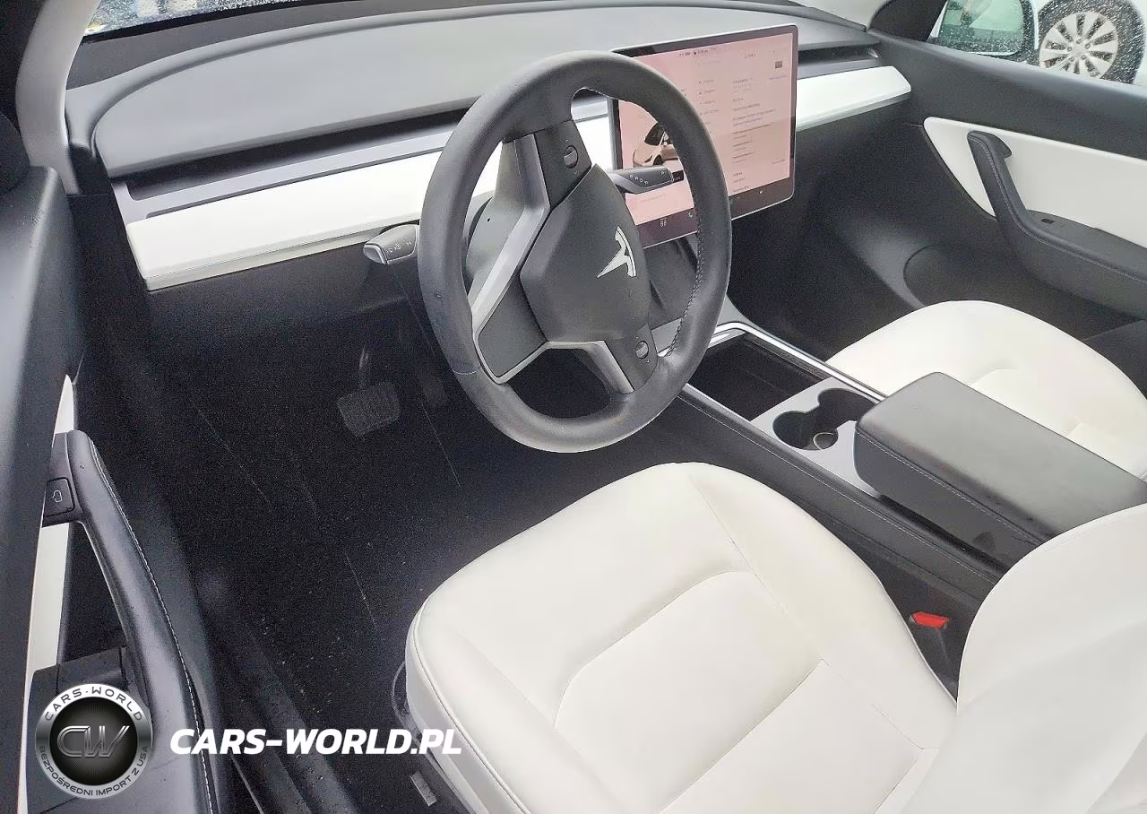 2021 Tesla Model Y VIN:5YJYGDEE4MF186983 - 8