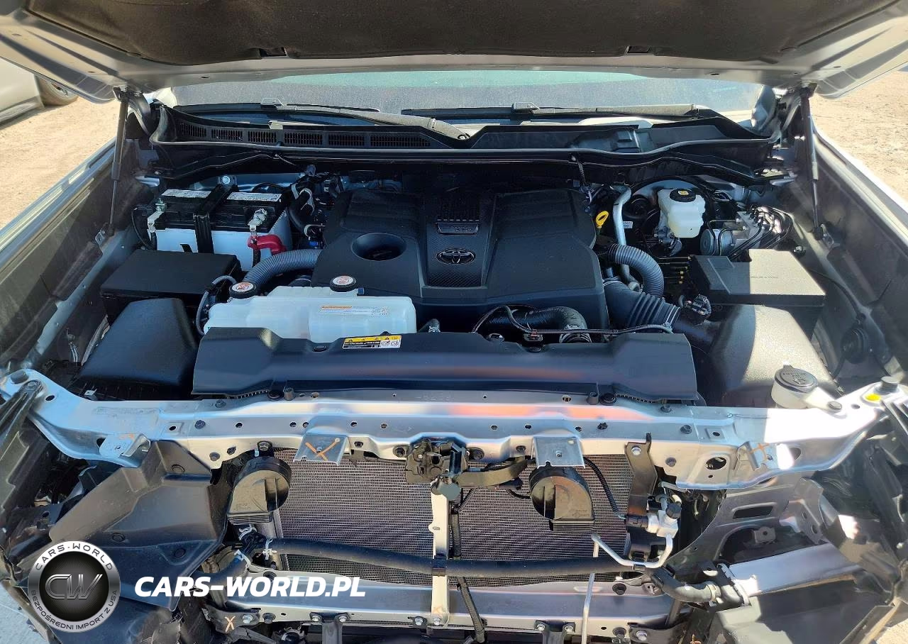 2025 Toyota Tundra Sr5 VIN:5TFLA5AB7SX050055 - 11