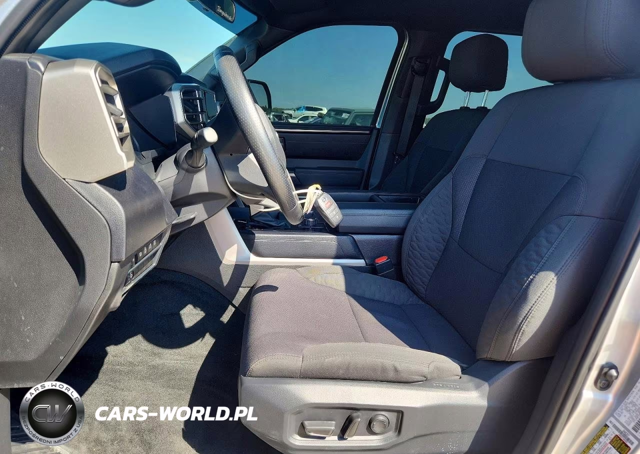 2025 Toyota Tundra Sr5 VIN:5TFLA5AB7SX050055 - 7