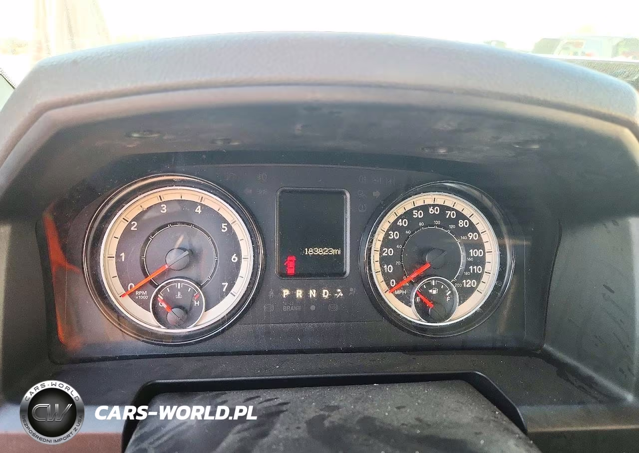 2018 Ram 1500 St VIN:1C6RR7FG3JS198435 - 9