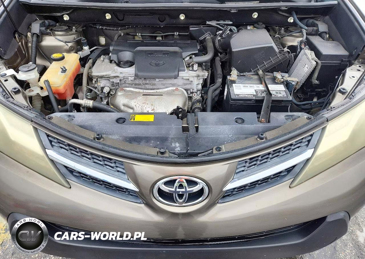 2015 Toyota Rav4 Le VIN:2T3ZFREV6FW167997 - 12