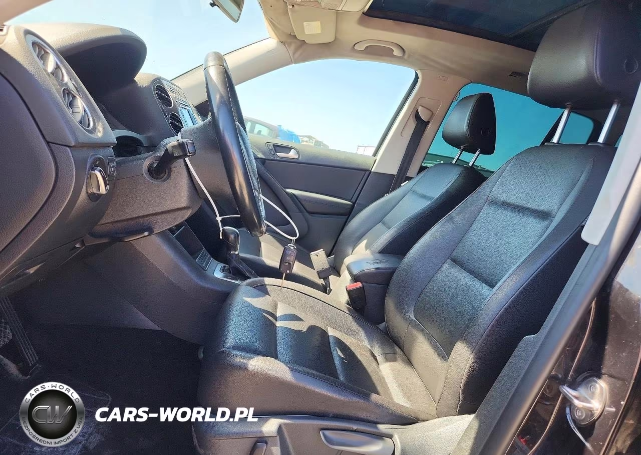 2013 Volkswagen Tiguan S VIN:WVGAV3AX8DW598193 - 7
