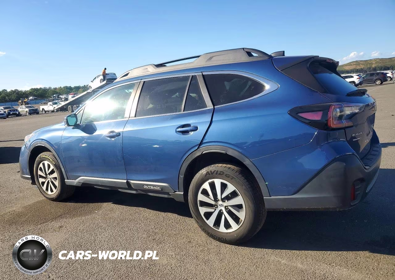 2022 Subaru Outback Premium VIN:4S4BTADC0N3239754 - 2