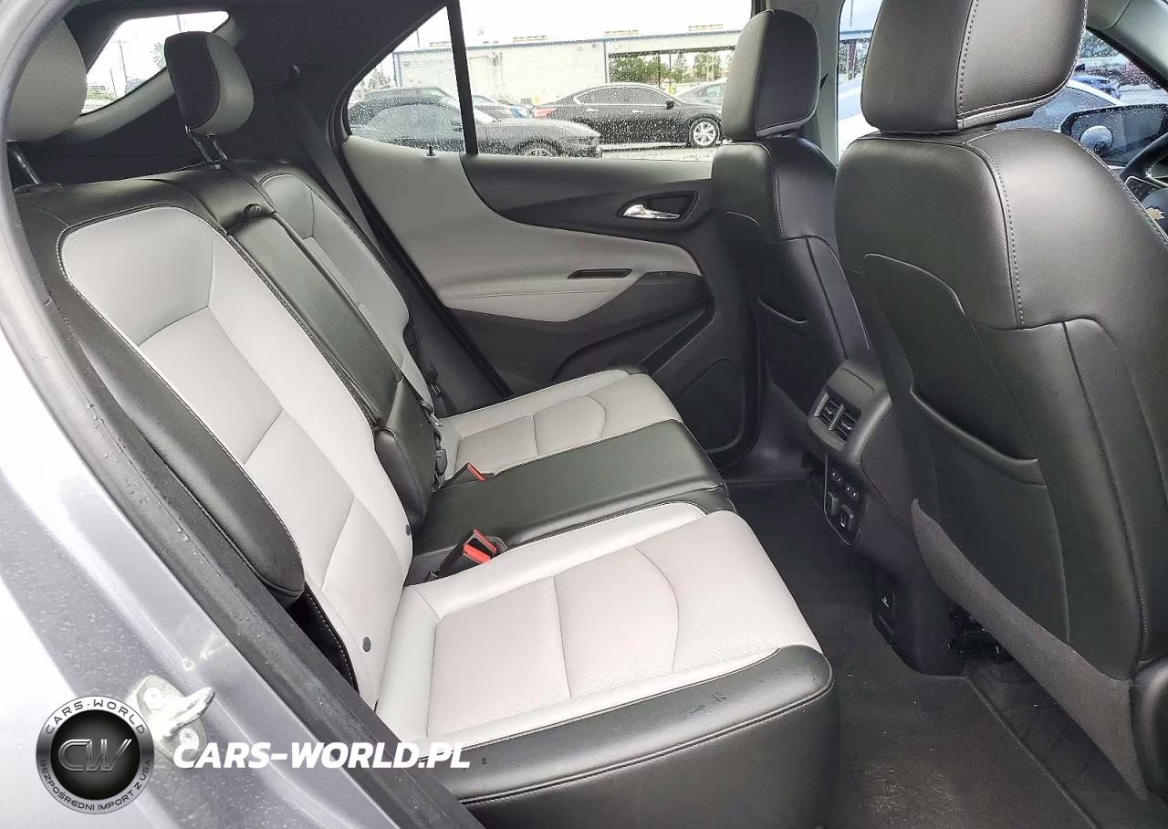 2018 Chevrolet Equinox Premier VIN:3GNAXMEV9JL131418 - 11