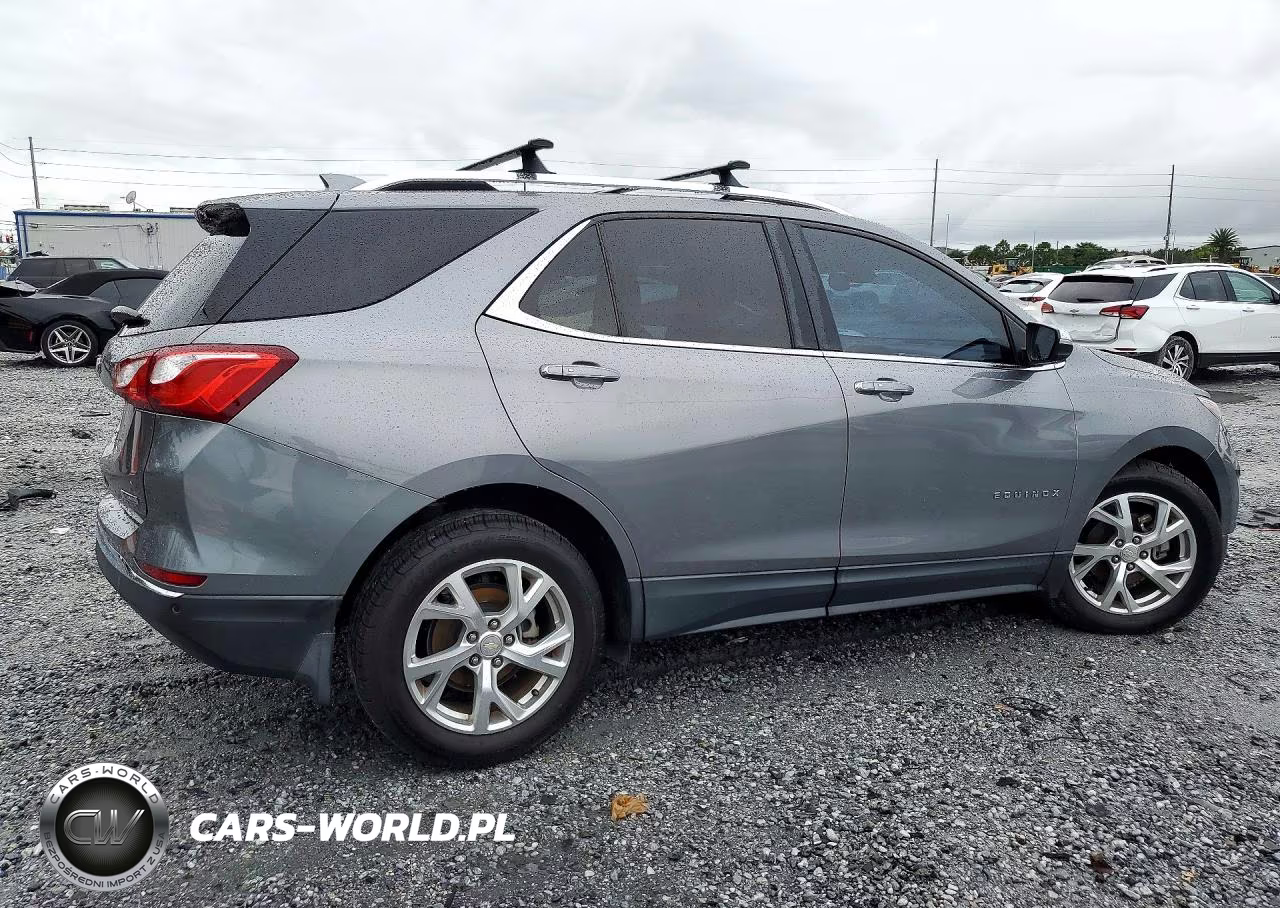 2018 Chevrolet Equinox Premier VIN:3GNAXMEV9JL131418 - 3