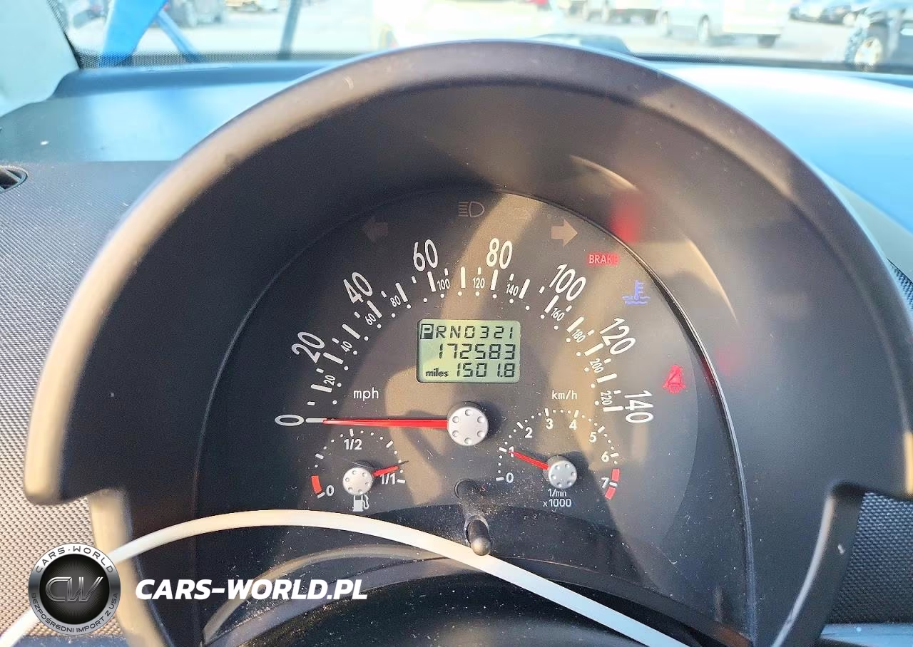 2001 Volkswagen New Beetle Gls VIN:3VWCB21C31M454573 - 9