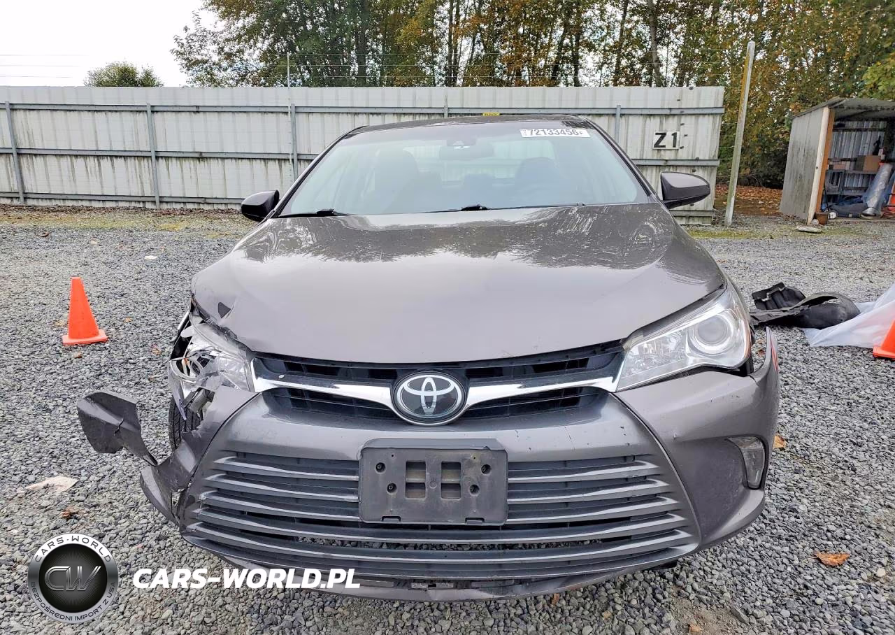 2017 Toyota Camry Xle VIN:4T1BF1FK4HU779909 - 5