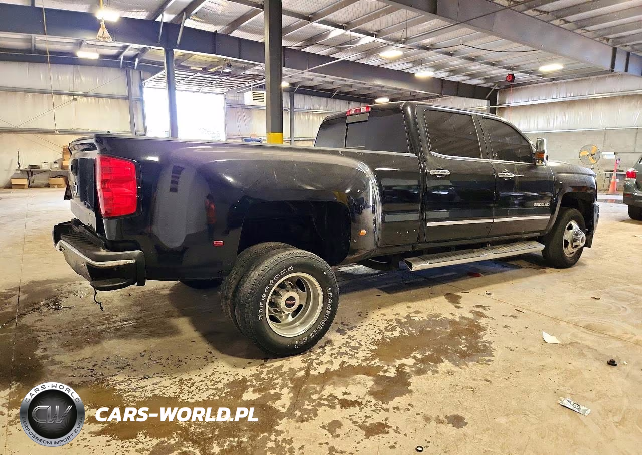 2018 Chevrolet Silverado K3500 Ltz VIN:1GC4K0CY3JF101707 - 3