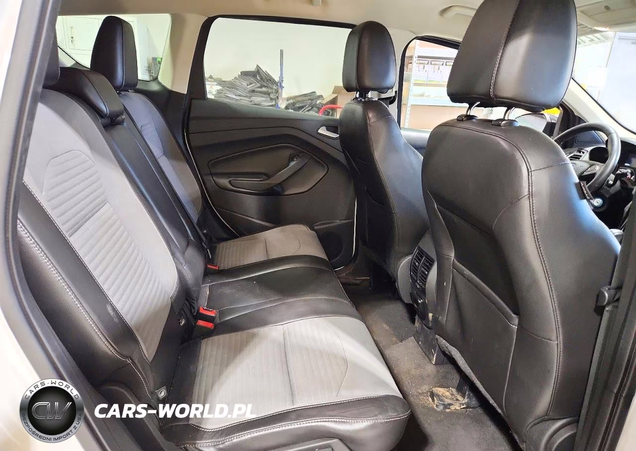 2017 Ford Escape Se VIN:1FMCU0GD8HUA99354 - 11