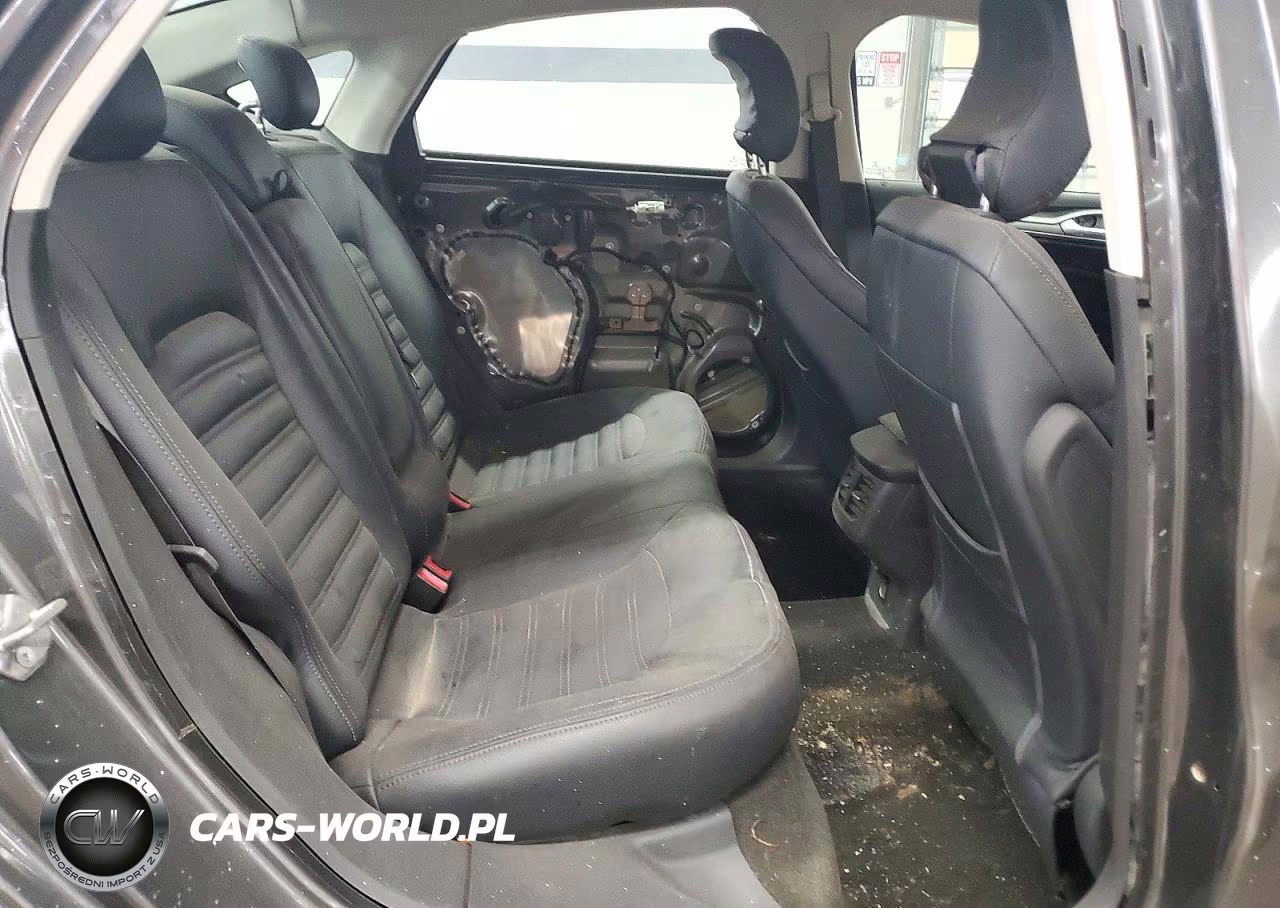 2016 Ford Fusion Se VIN:3FA6P0H76GR132817 - 10