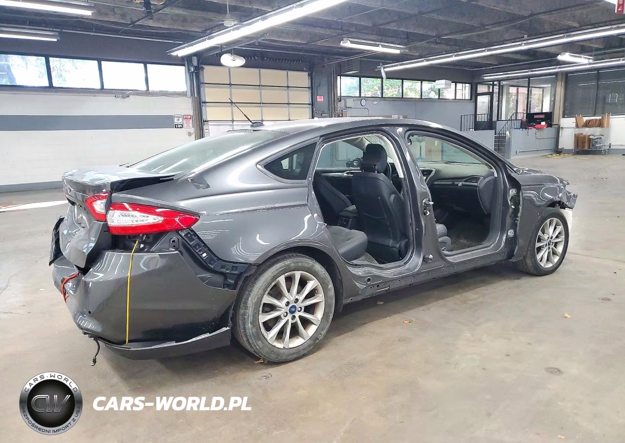 2016 Ford Fusion Se VIN:3FA6P0H76GR132817 - 3