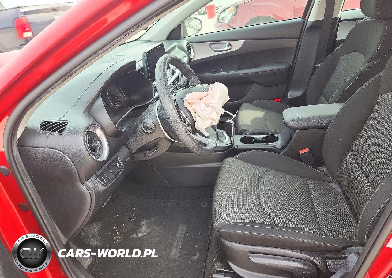 2023 Kia Forte Lxs VIN:3KPF24AD3PE516822 - 7