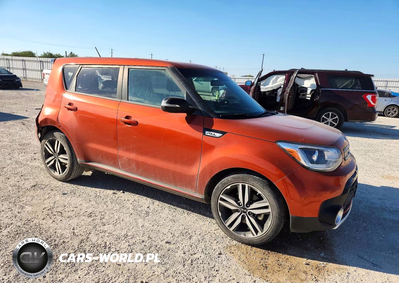 2018 Kia Soul ! VIN:KNDJX3AA3J7568132 - 4