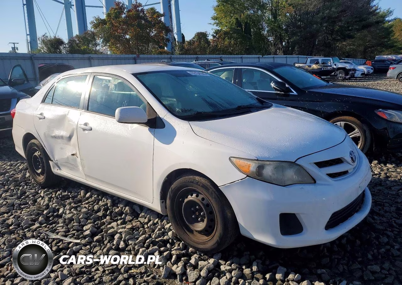 2012 Toyota Corolla Le VIN:5YFBU4EE4CP024255 - 4