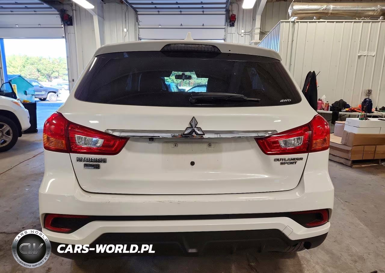 2018 Mitsubishi Outlander Sport Es VIN:JA4AR3AU5JZ029577 - 6