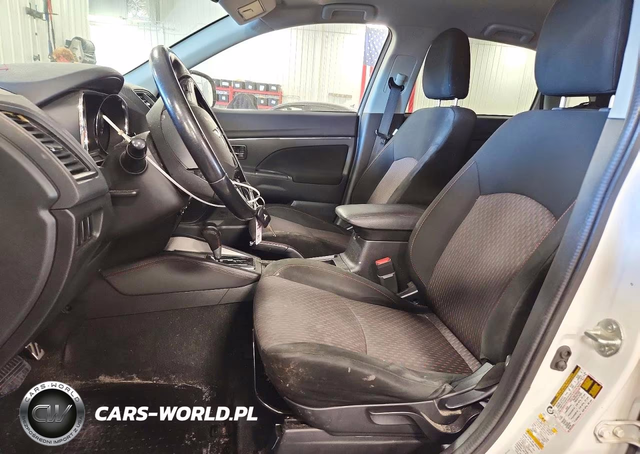 2018 Mitsubishi Outlander Sport Es VIN:JA4AR3AU5JZ029577 - 7