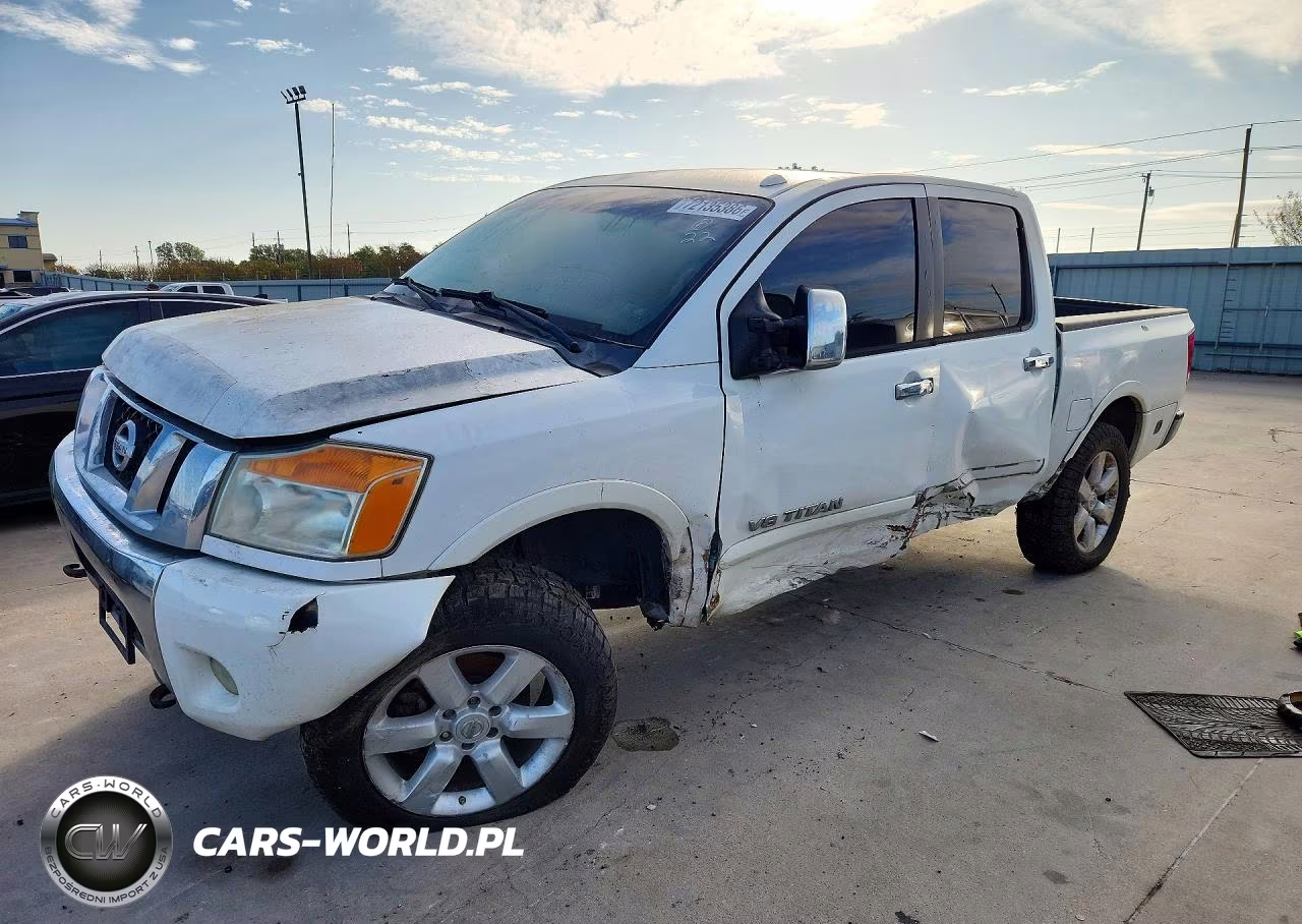 2012 Nissan Titan Sv