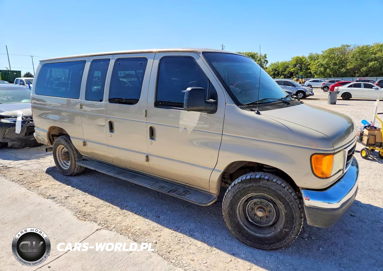 2007 Ford Econoline E350 Super Duty Wagon VIN:1FBNE31L17DA42587 - 4