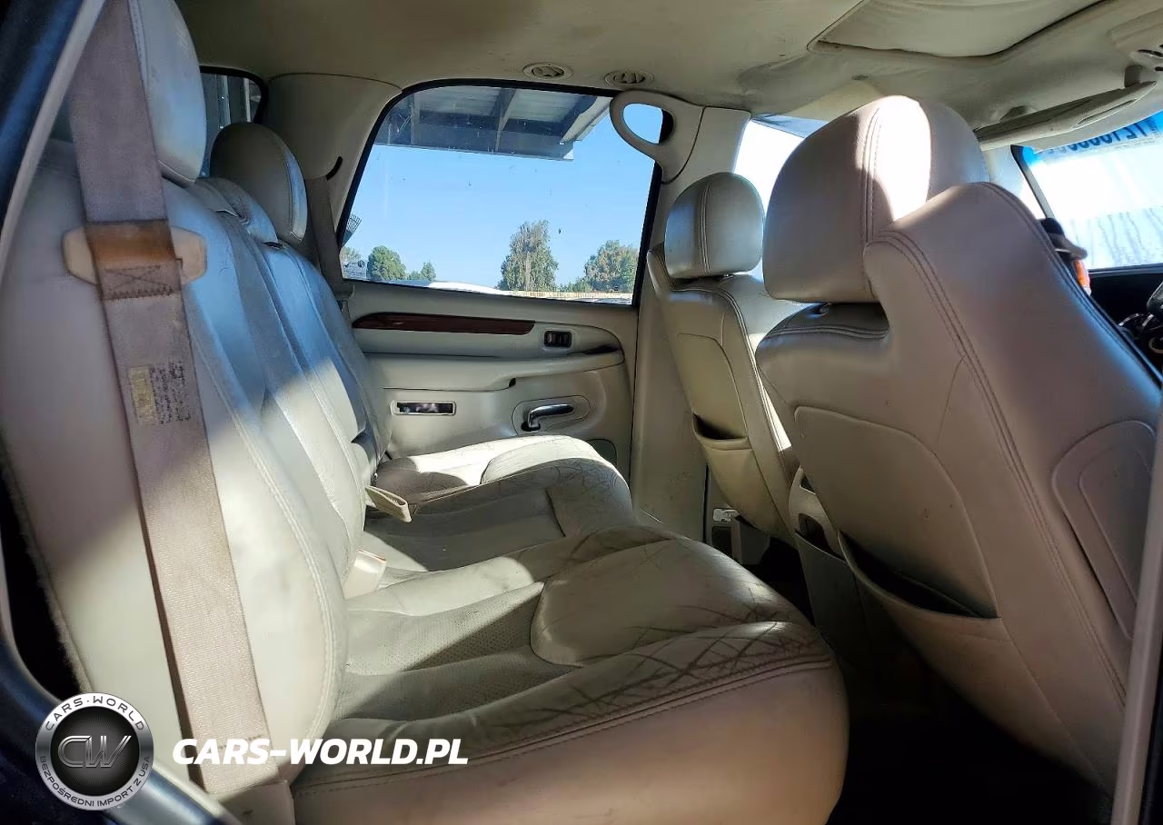 2005 Cadillac Escalade VIN:1GYEC63T25R122992 - 11