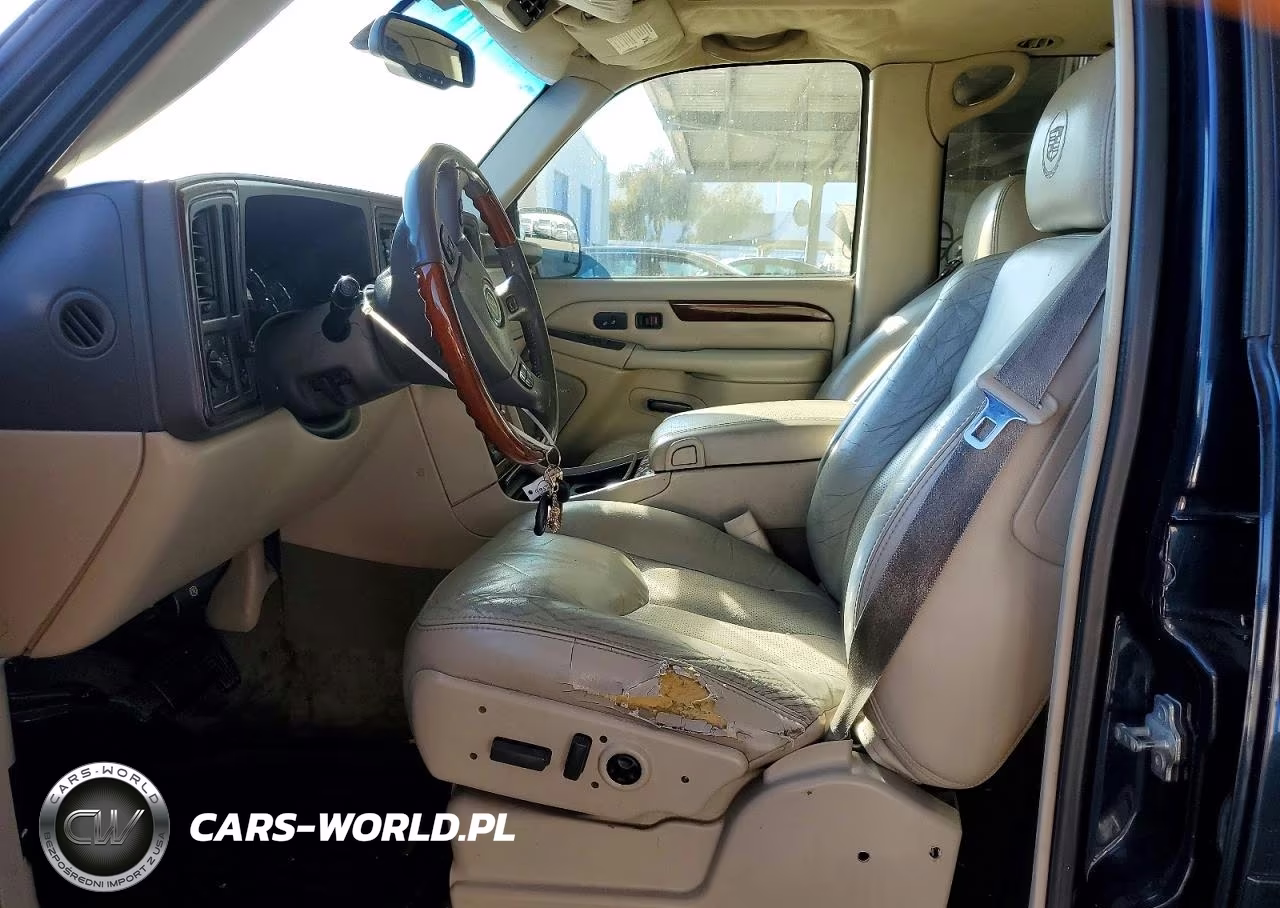 2005 Cadillac Escalade VIN:1GYEC63T25R122992 - 7