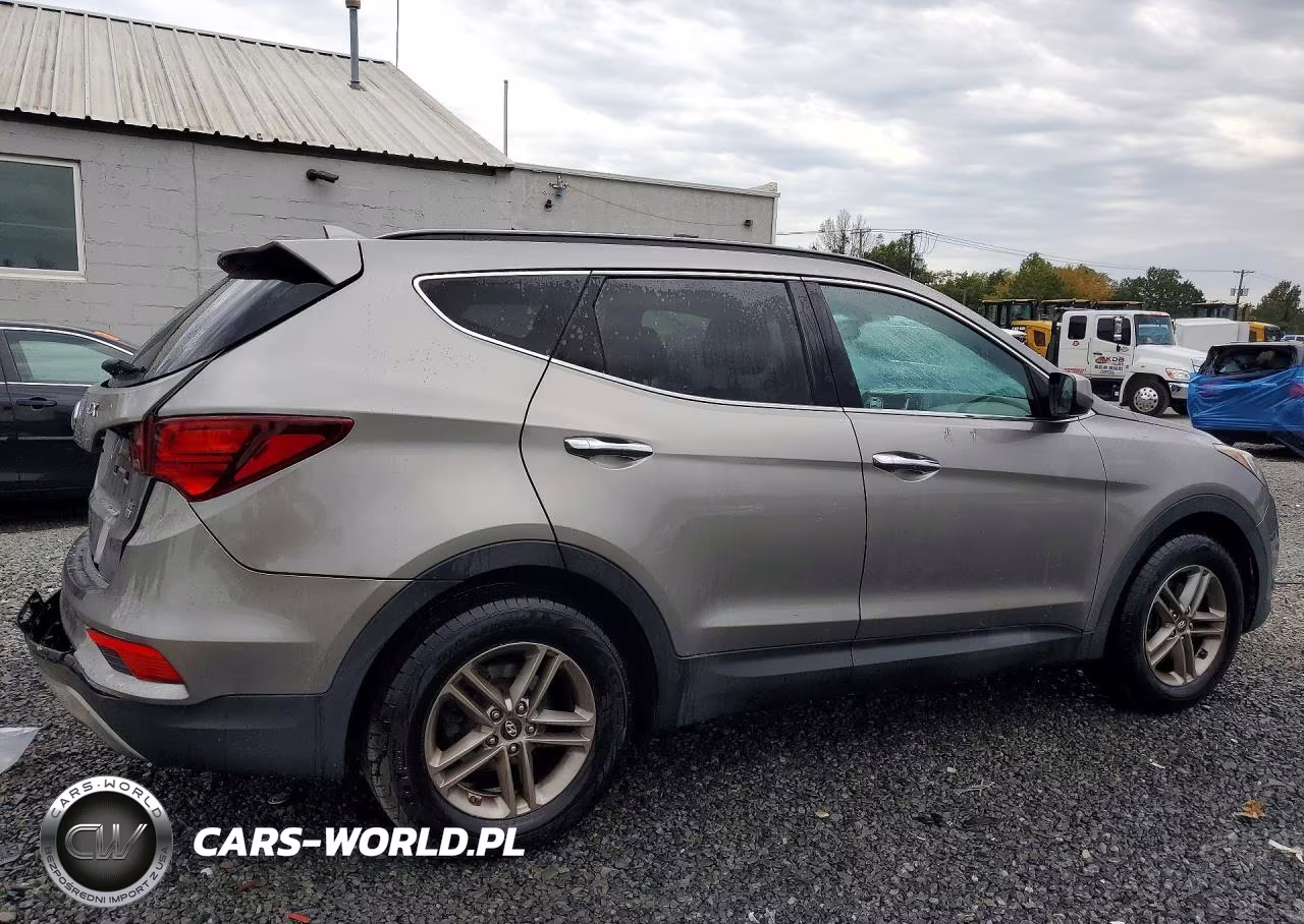 2017 Hyundai Santa Fe Sport 2.4L VIN:5NMZUDLB4HH047205 - 3